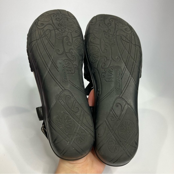Bare Traps Juliette black faux leather sandals size 8.5 - Picture 5 of 7